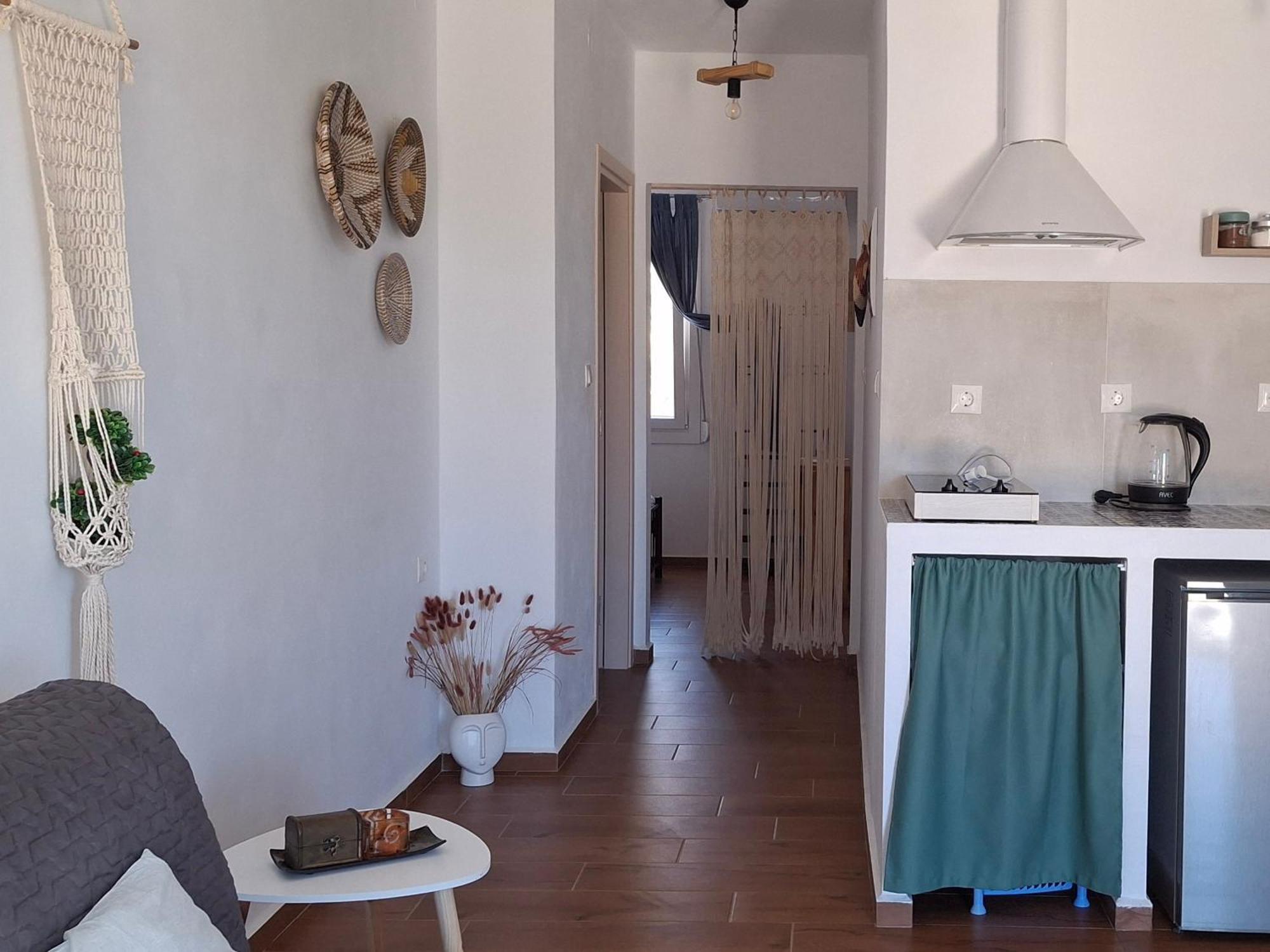 White Lotus Seaside Apartment Kini Exterior foto